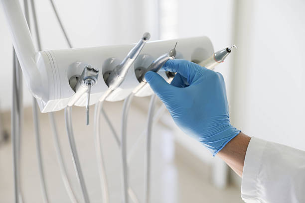 Professional Tooth Extraction technician working in Warsaw, NC
